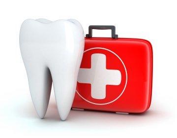 cartoon image of tooth with emergency doctor bag l dentist smyrna ga
