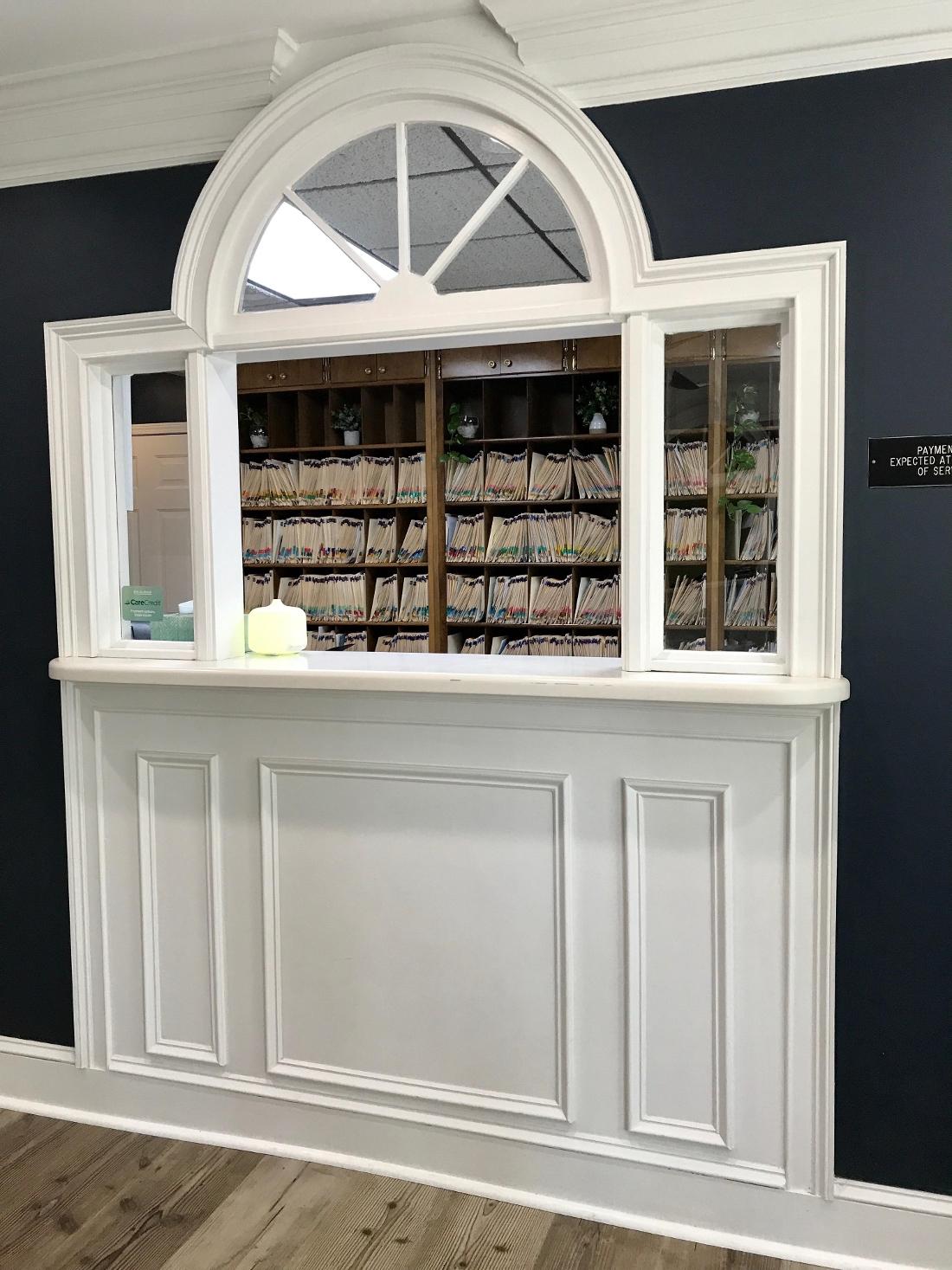 front desk of hosaka family dental l dentist smyrna ga